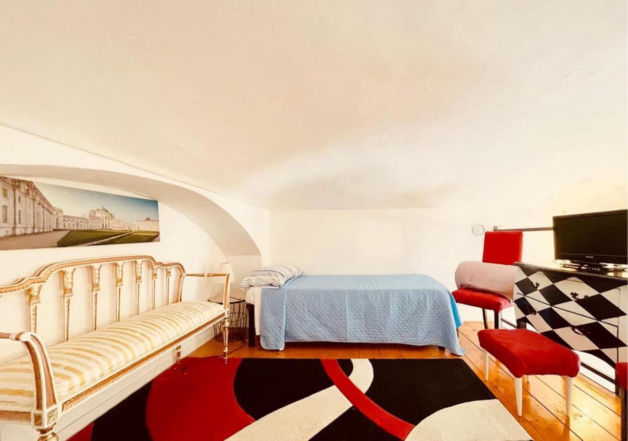 Apartment Il Mio Giardino In Centro Turin
